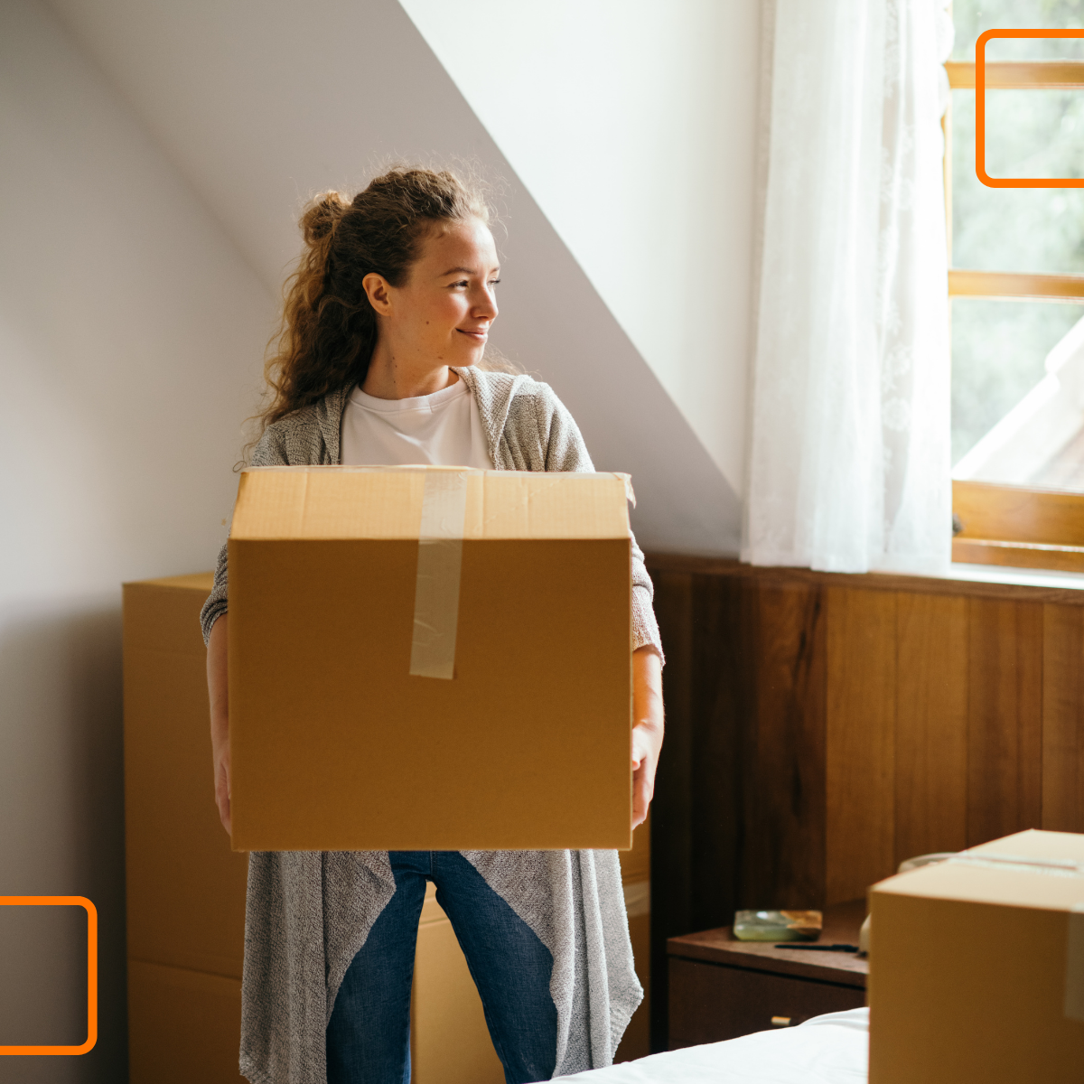 Caixa de Papelão Kraft 75x55x50